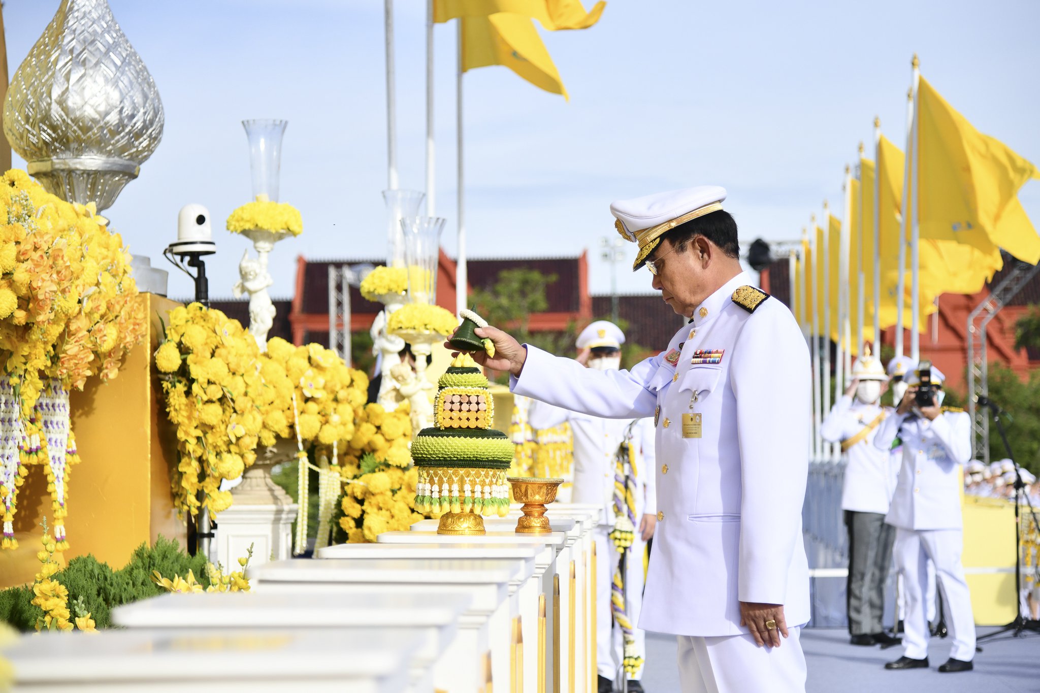 "รสอ.วัชรุน" นำคณะผู้บริหาร ดีพร้อมร่วมพิธีถวายสัตย์ปฏิญาณ เพื่อเป็นข้าราชการที่ดีและพลังของแผ่นดิน เนื่องในโอกาสวันเฉลิมพระชนมพรรษาพระบาทสมเด็จพระเจ้าอยู่หัว 28 กรกฎาคม 2566