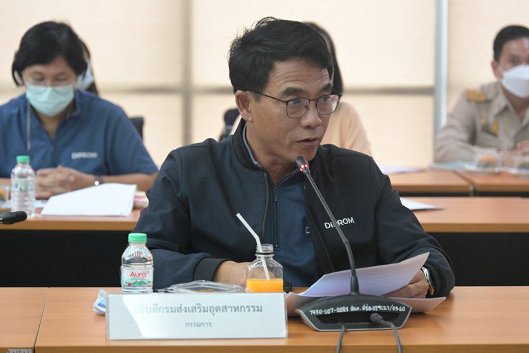 “ปลัดฯ ณัฐพล” ระดมทีม MIND เตรียมเนรมิตร้านกระทรวงอุตสาหกรรม เติมความสนุกสนานช่วงปลายปี ทั้งเกมส์ โชว์ และลุ้นของรางวัลเต็มพิกัด ในงานกาชาด ประจำปี 2566 