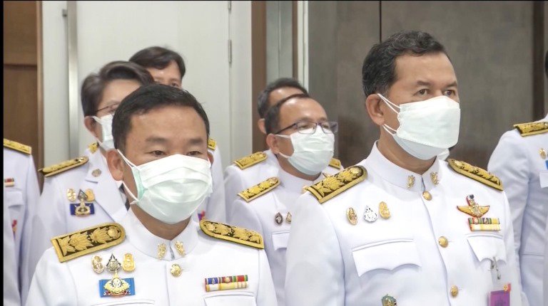 ปลัดฯ ณัฐพล นำทีมผู้บริหารกระทรวงอุตสาหกรรม เข้าเฝ้าสมเด็จพระกนิษฐาธิราชเจ้า กรมสมเด็จพระเทพรัตนราชสุดาฯ สยามบรมราชกุมารี เพื่อทูลเกล้าฯ ถวายเงินรายได้จากการออกร้านในงานกาชาดร้านกระทรวงอุตสาหกรรม