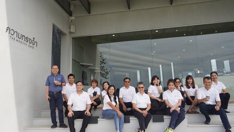 "อธิบดีใบน้อย" ลงพื้นที่เยี่ยมชมสถานประกอบการ “ความทรงจำ คาเฟ่”
