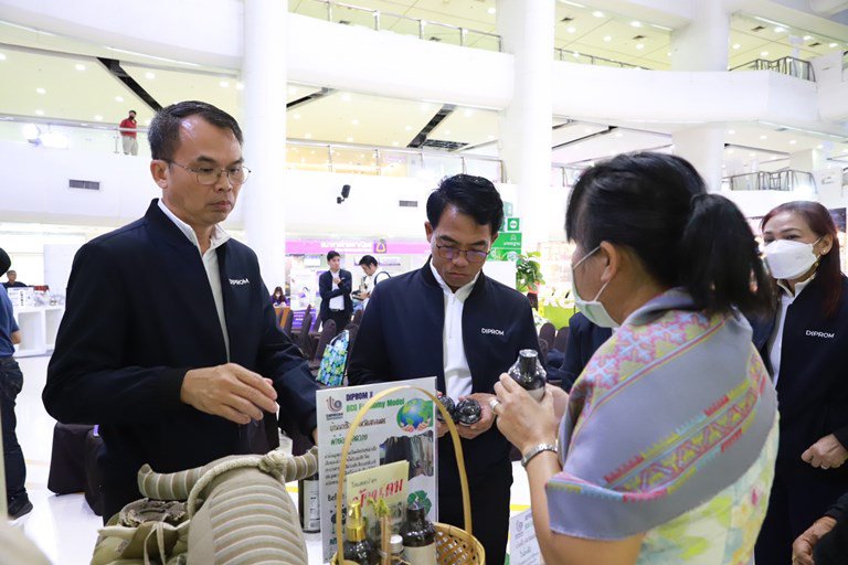 "ดีพร้อม" ปลื้ม 12 ต้นแบบ BCG ยกระดับการผลิต