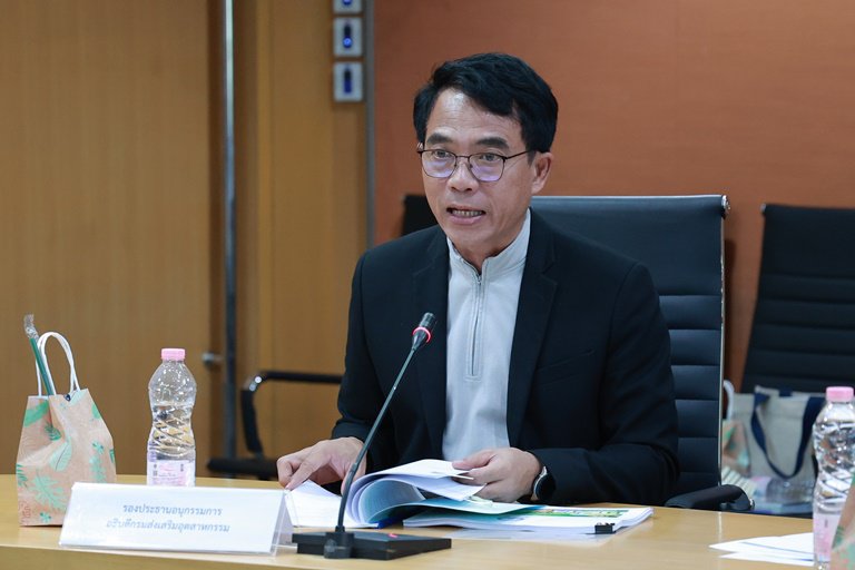 “รสอ.วัชรุน” ร่วมประชุมคณะอนุกรรมการพัฒนาและบริหารการแปรรูปเพื่อเพิ่มมูลค่า ผลักดันใช้เทคโนโลยีแปรรูปผลไม้ต่อยอดผลิตภัณฑ์ 