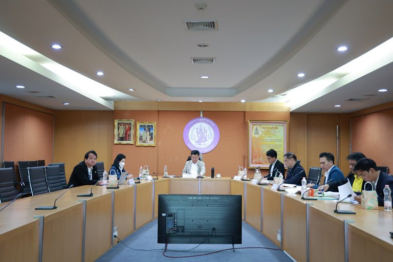 “รสอ.วัชรุน” ร่วมประชุมคณะอนุกรรมการพัฒนาและบริหารการแปรรูปเพื่อเพิ่มมูลค่า ผลักดันใช้เทคโนโลยีแปรรูปผลไม้ต่อยอดผลิตภัณฑ์ 
