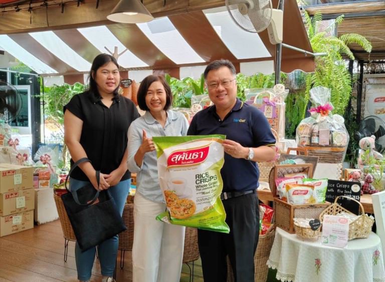 "รสอ.วาที" ลงพื้นที่ติดตามความสำเร็จ บริษัท สุคันธา ไทยสแน็ค จำกัด 