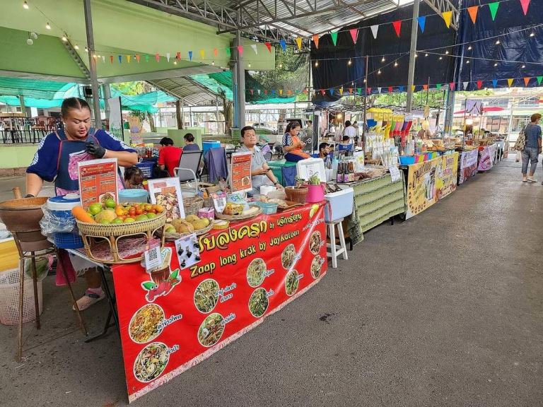 "รสอ.วัชรุน" เปิด “กาดหมั้ว ครัวฮอม ดีพร้อม เจียงใหม่” ดึง ผปก. จำหน่ายสินค้า คาดสร้างรายได้กว่า 15 ลบ. 