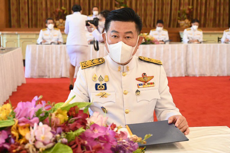 ปลัดฯ ณัฐพล นำคณะผู้บริหารกระทรวงอุตสาหกรรม ร่วมพิธีลงนามถวายพระพรสมเด็จพระนางเจ้าสิริกิติ์ พระบรมราชินีนาถ พระบรมราชชนนีพันปีหลวง เนื่องในโอกาสวันเฉลิมพระชนมพรรษา 12 สิงหาคม 2566 ณ ศาลาสหทัยสมาคม ในพระบรมมหาราชวัง