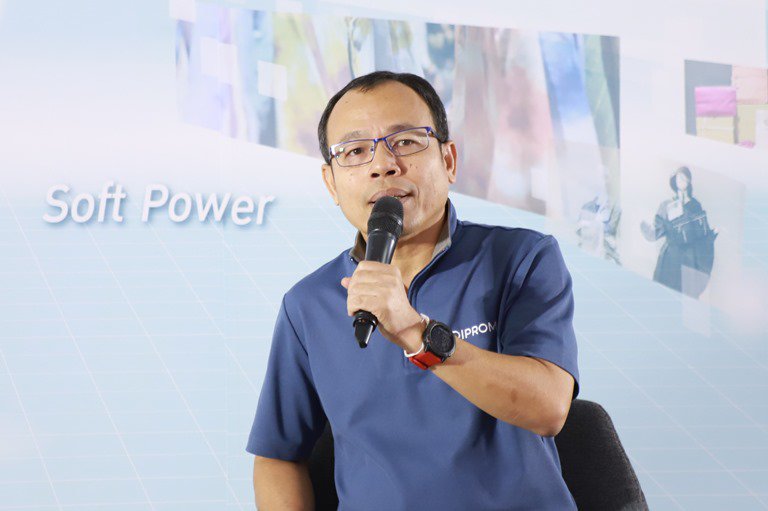 “ดีพร้อม” เผยครึ่งปีแรก ดันมูลค่าเศรษฐกิจโตกว่า 5,000 ล้านบาท