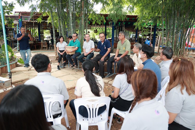 "อธิบดีใบน้อย" ลงพื้นที่เยี่ยมชมชุมชนดีพร้อมต้นแบบเมืองย่าโม