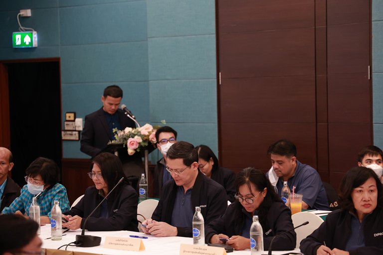แม่ทัพ "ดีพร้อม" เปิดประตูรับฟังความเห็นแนวทางการส่งเสริมเอสเอ็มอีเมืองย่าโม