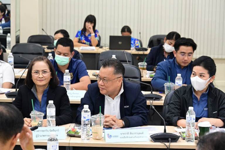 ปลัดฯ ณัฐพล ลงพื้นที่ตรวจติดตามการดำเนินงาน สอจ.อยุธยา และอ่างทอง ย้ำทุกจุดจี้โรงงานกรอกข้อมูลการประกอบการอุตสาหกรรม ภายในสิงหาคมนี้! 