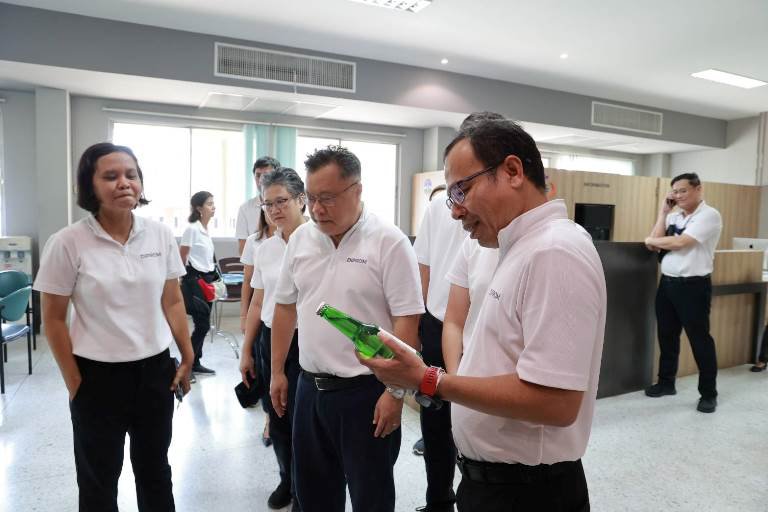 "อธิบดีใบน้อย" ลงพื้นที่ติดตามการดำเนินงานศูนย์ดีพร้อมเซ็นเตอร์ 11