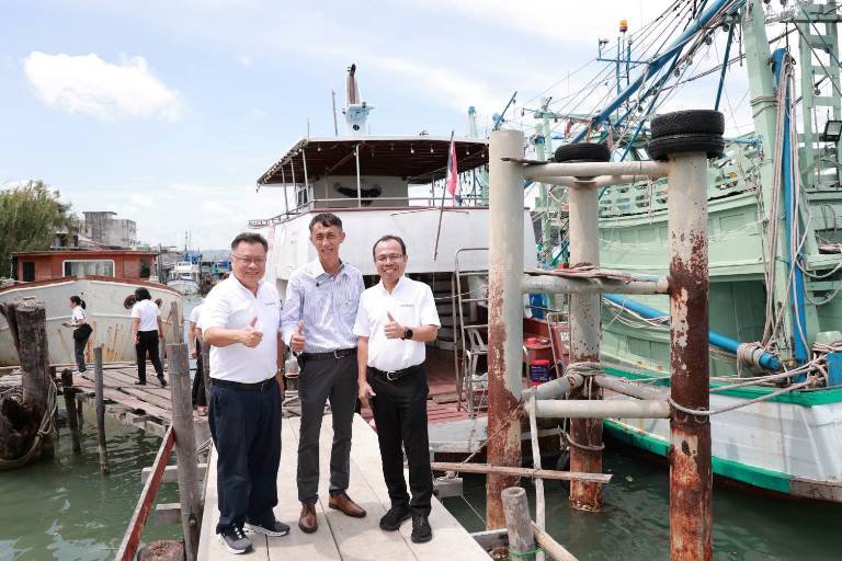 "ดีพร้อม" พาตะลุยย่านเมืองเก่าจังหวัดสงขลา หวังขยายชุมชนดีพร้อม ให้โตได้โตไกลแบบยั่งยืน