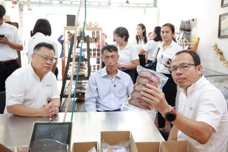 "ดีพร้อม" พาตะลุยย่านเมืองเก่าจังหวัดสงขลา หวังขยายชุมชนดีพร้อม ให้โตได้โตไกลแบบยั่งยืน