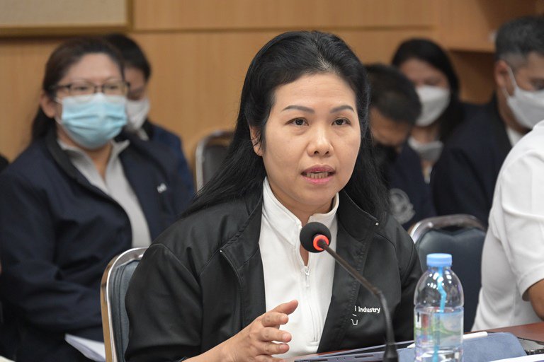 ปลัดฯ ณัฐพล ลงพื้นที่สระบุรี กำชับจี้โรงงานลงทะเบียนข้อมูลการประกอบการอุตสาหกรรมให้ครบ 100% ย้ำกำกับดูแลเหมืองแร่ให้อยู่ในเกณฑ์มาตรฐานไม่ให้ส่งผลกระทบต่อสิ่งแวดล้อมและชุมชนโดยรอบ 