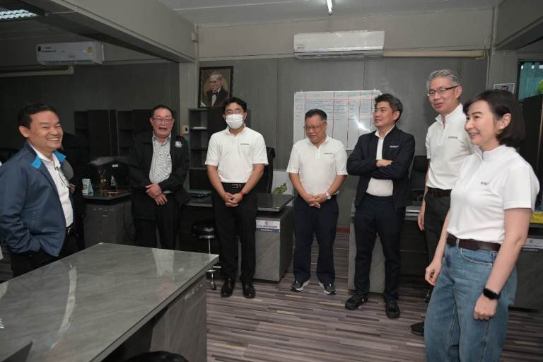 ปลัดฯ ณัฐพล ลงพื้นที่สระบุรี กำชับจี้โรงงานลงทะเบียนข้อมูลการประกอบการอุตสาหกรรมให้ครบ 100% ย้ำกำกับดูแลเหมืองแร่ให้อยู่ในเกณฑ์มาตรฐานไม่ให้ส่งผลกระทบต่อสิ่งแวดล้อมและชุมชนโดยรอบ 