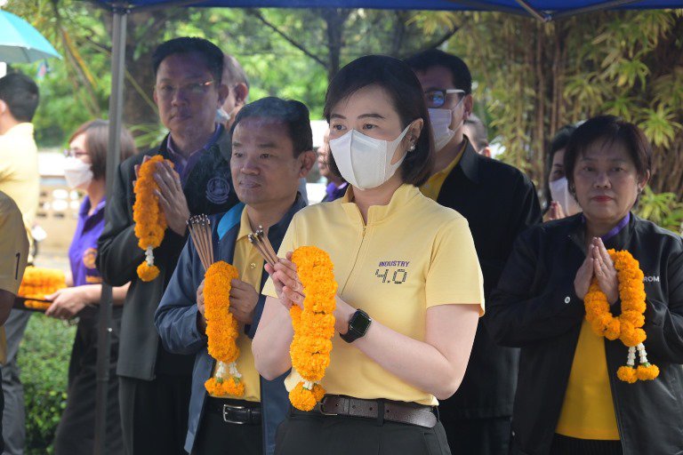 ปลัดฯ ณัฐพล เยือนแดนบั้งไฟพญานาค ย้ำ สอจ. นำนโยบาย MIND กำกับดูแลโรงงานครอบคลุมทั้ง 4 มิติ พร้อมกำชับให้กำหนดหลักเกณฑ์ส่งเสริมการประกอบการที่ดีให้ภาคอุตสาหกรรมเติบโตอย่างยั่งยืน 
