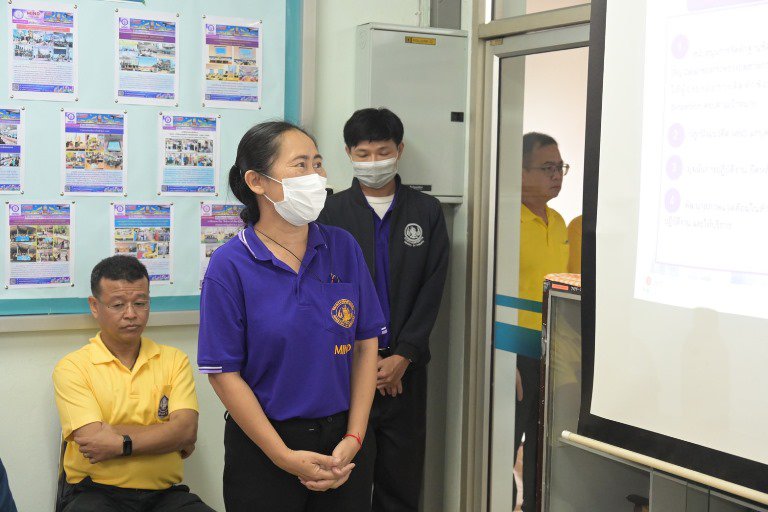 ปลัดฯ ณัฐพล เยือนแดนบั้งไฟพญานาค ย้ำ สอจ. นำนโยบาย MIND กำกับดูแลโรงงานครอบคลุมทั้ง 4 มิติ พร้อมกำชับให้กำหนดหลักเกณฑ์ส่งเสริมการประกอบการที่ดีให้ภาคอุตสาหกรรมเติบโตอย่างยั่งยืน 