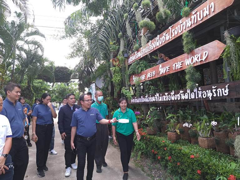 ดีพร้อม ขับเคลื่อนวิสาหกิจชุมชนฯ ผู้เลี้ยงชันโรงบ้านทับมา 