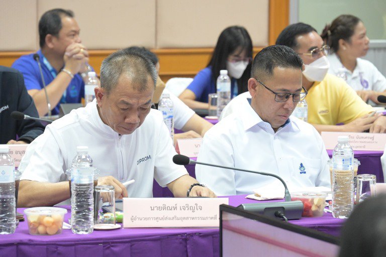 ปลัดฯ ณัฐพล นำทีม MIND ล่องอีสานเหนือ เน้นย้ำ สอจ. ขานรับนโยบายอุตสาหกรรมเศรษฐกิจสร้างความเจริญในพื้นที่ พร้อมนำแนวทาง 4 มิติ เพิ่มความเข้มแข็งและยั่งยืนแก่โรงงานอุตสาหกรรม 