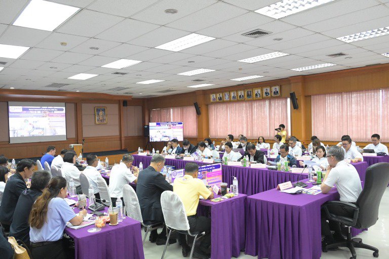 ปลัดฯ ณัฐพล นำทีม MIND ล่องอีสานเหนือ เน้นย้ำ สอจ. ขานรับนโยบายอุตสาหกรรมเศรษฐกิจสร้างความเจริญในพื้นที่ พร้อมนำแนวทาง 4 มิติ เพิ่มความเข้มแข็งและยั่งยืนแก่โรงงานอุตสาหกรรม 