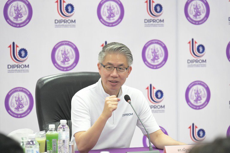 ปลัดฯ ณัฐพล นำทีม MIND ล่องอีสานเหนือ เน้นย้ำ สอจ. ขานรับนโยบายอุตสาหกรรมเศรษฐกิจสร้างความเจริญในพื้นที่ พร้อมนำแนวทาง 4 มิติ เพิ่มความเข้มแข็งและยั่งยืนแก่โรงงานอุตสาหกรรม 