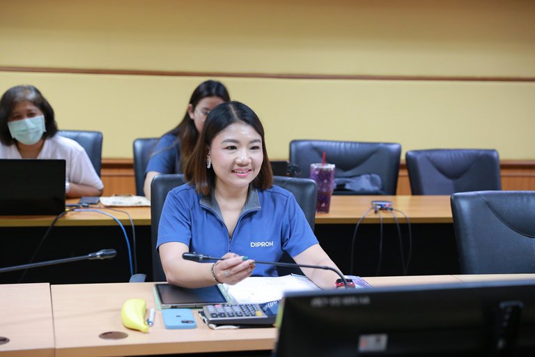 “รสอ.สุชาดา” นั่งหัวโต๊ะประชุมคณะอนุกรรมการบริหารเงินทุนหมุนเวียนฯ ภาคอีสาน
