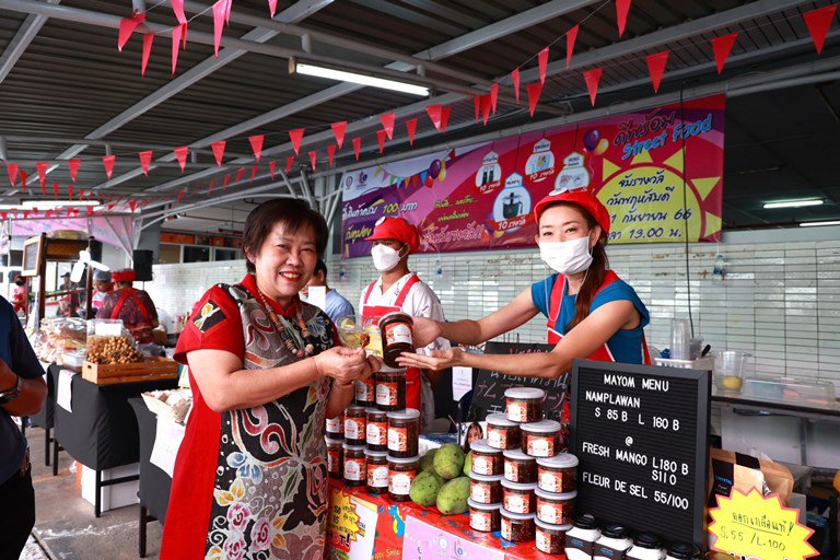“รสอ.สุชาดา” ปลื้ม DIPROM Street Food ตลาดชี้ช่องรวยผู้ประกอบการใหม่ สร้างยอดขายกว่า 2.5 ลบ.