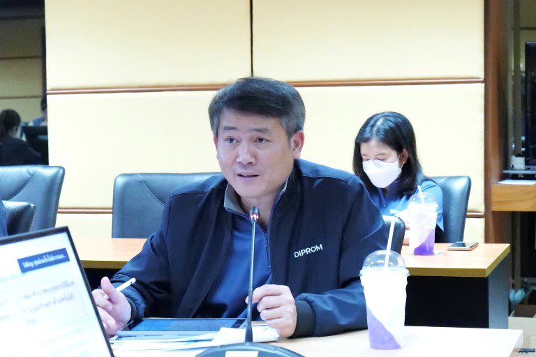 "รสอ.วาที" นั่งหัวโต๊ะประชุมคณะกรรมการบริหารเทคโนโลยีสารสนเทศและการสื่อสาร ของ กสอ.