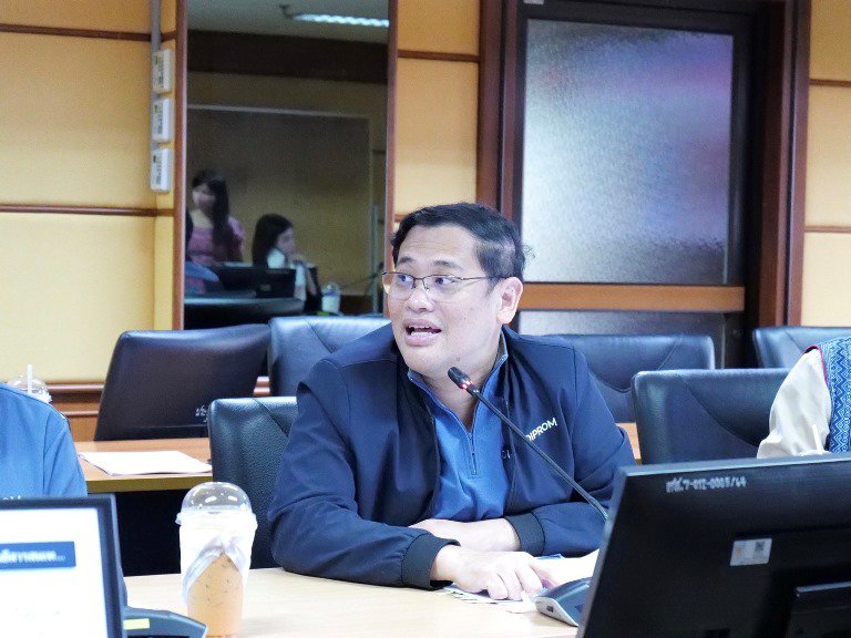 "รสอ.วาที" นั่งหัวโต๊ะประชุมคณะกรรมการบริหารเทคโนโลยีสารสนเทศและการสื่อสาร ของ กสอ.