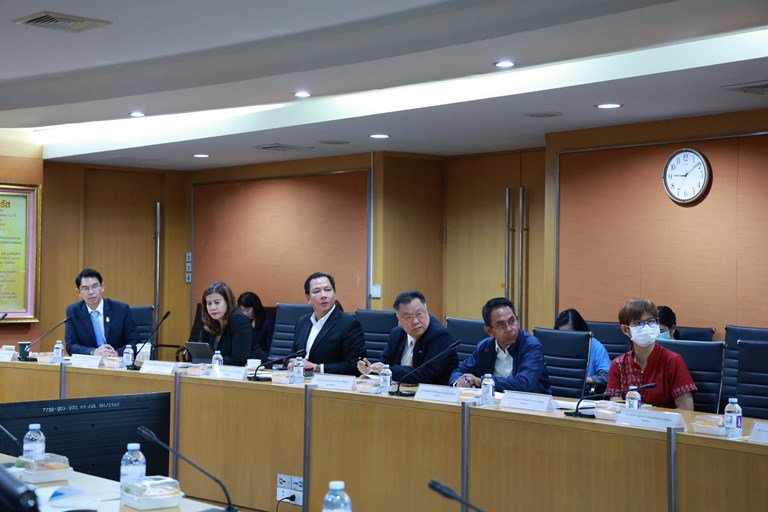 "ดีพร้อม" จับมือหน่วยงานสังกัดกระทรวงอุตฯ เตรียมออกร้านในงานกาชาดปี 2566
