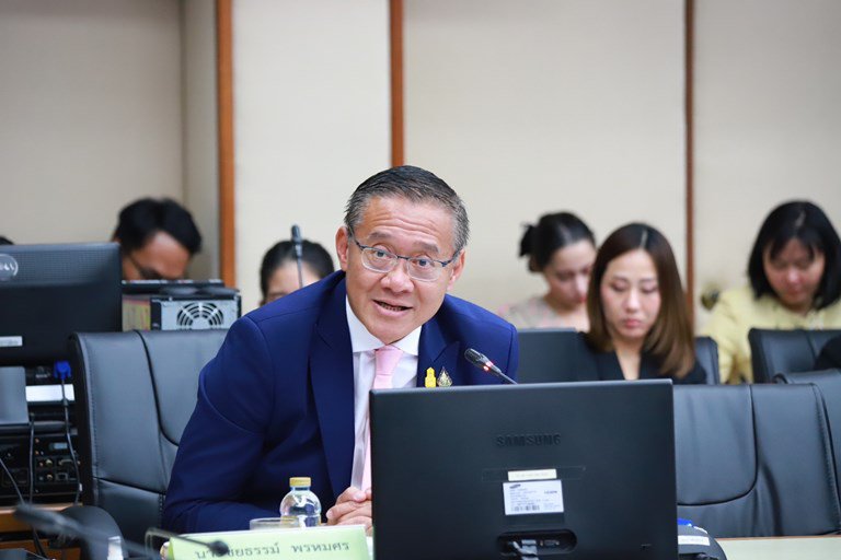 “อธิบดีใบน้อย” ร่วมประชุมแผนงานบูรณาการพัฒนาด้านคมนาคมและระบบโลจิสติกส์