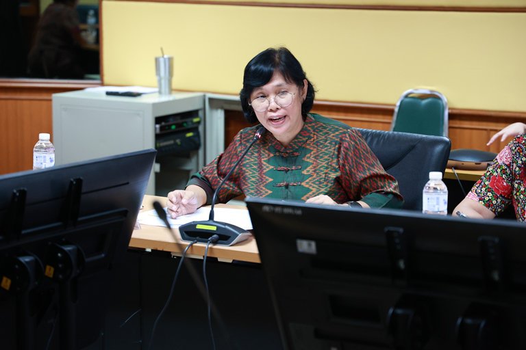 “รสอ.สุชาดา” นั่งหัวโต๊ะประชุมคณะทำงานจัดหารายได้เข้ากองทุนสวัสดิการ กสอ.