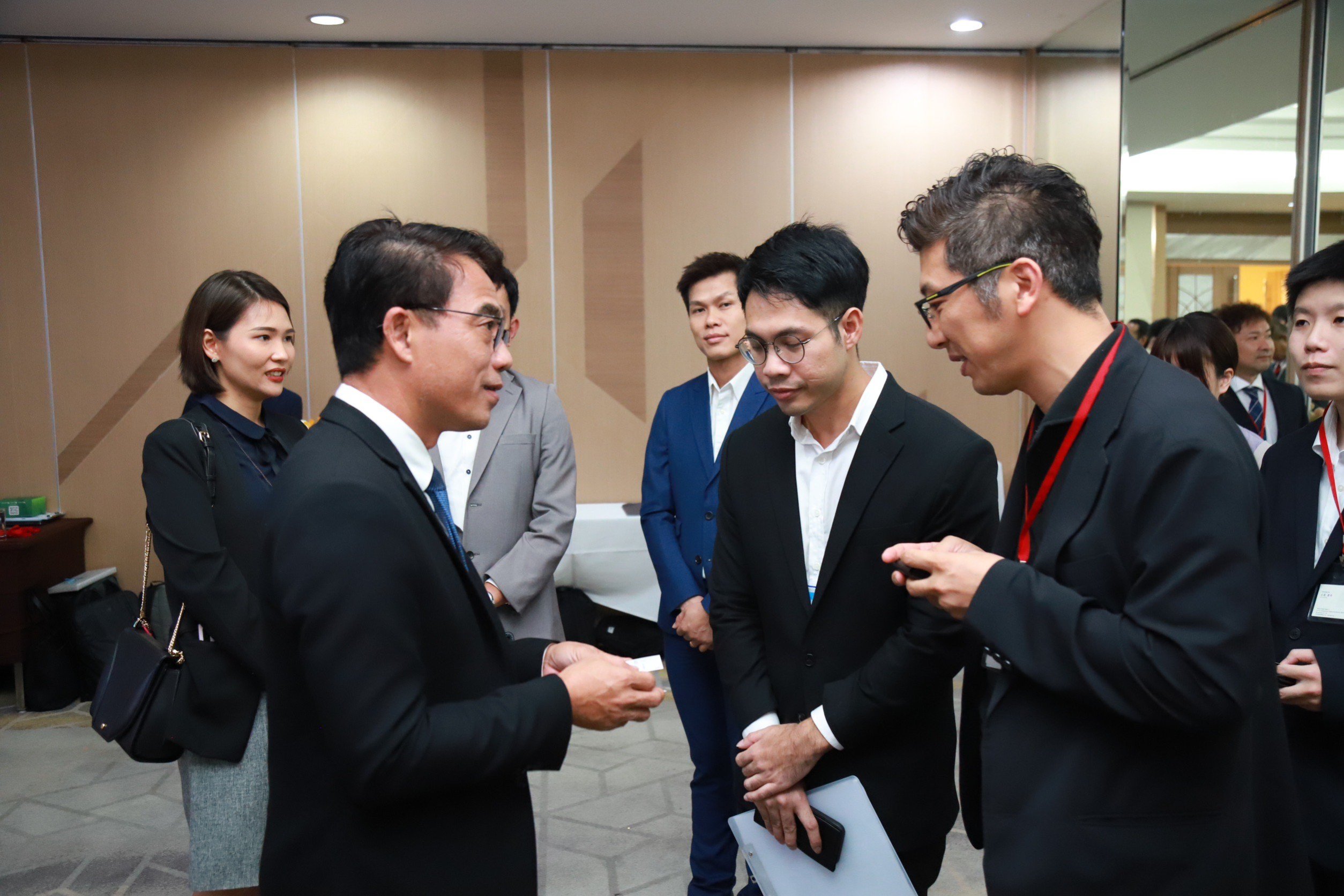 “รสอ.วัชรุน” ร่วมงาน RUBY NIGHT เดินหน้าพัฒนาอุตสาหกรรมไอที