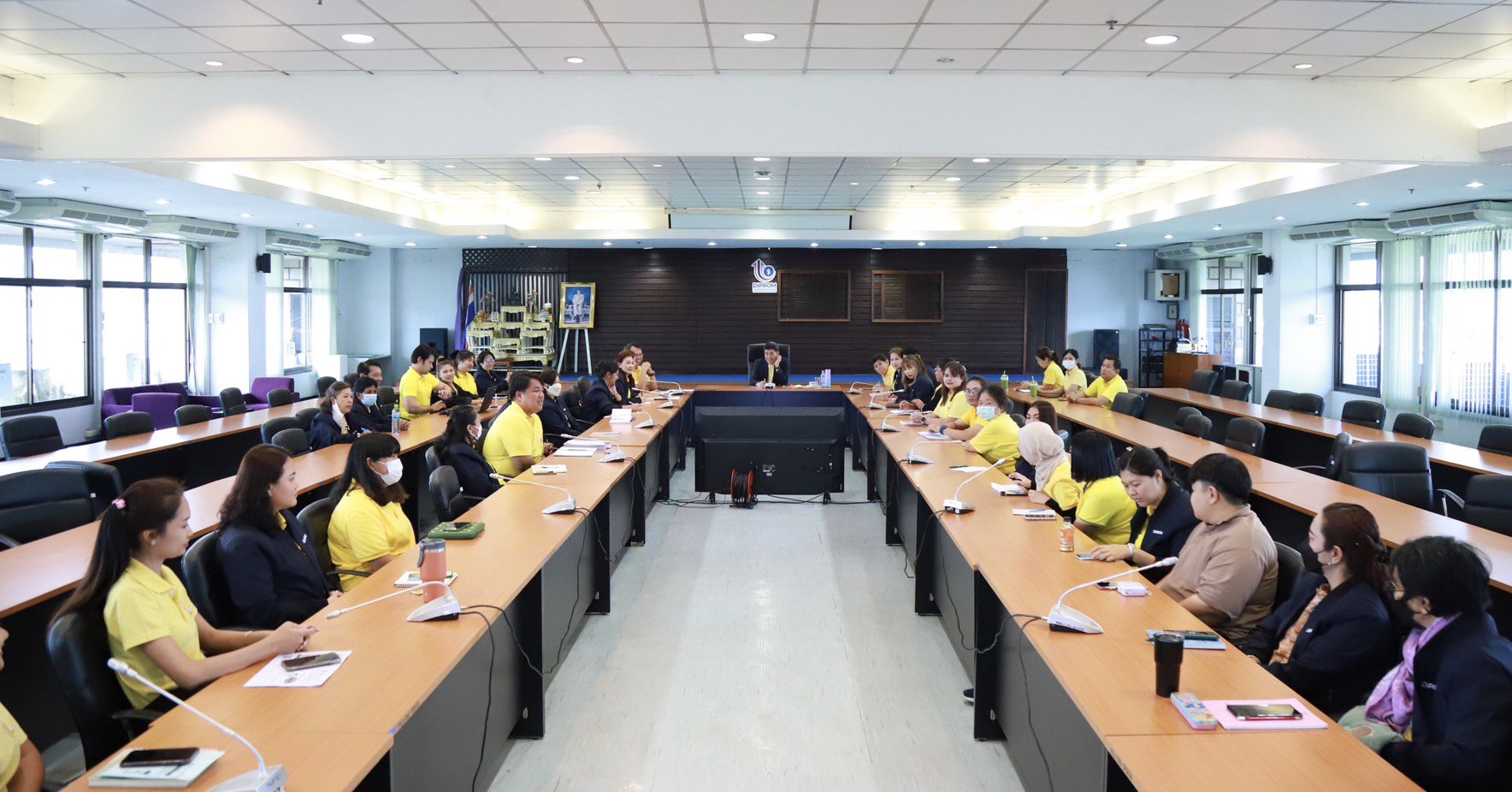 “อธิบดีภาสกร" มอบนโยบายแนวทางการทำงาน กช.กสอ. ปีงบประมาณ 2567