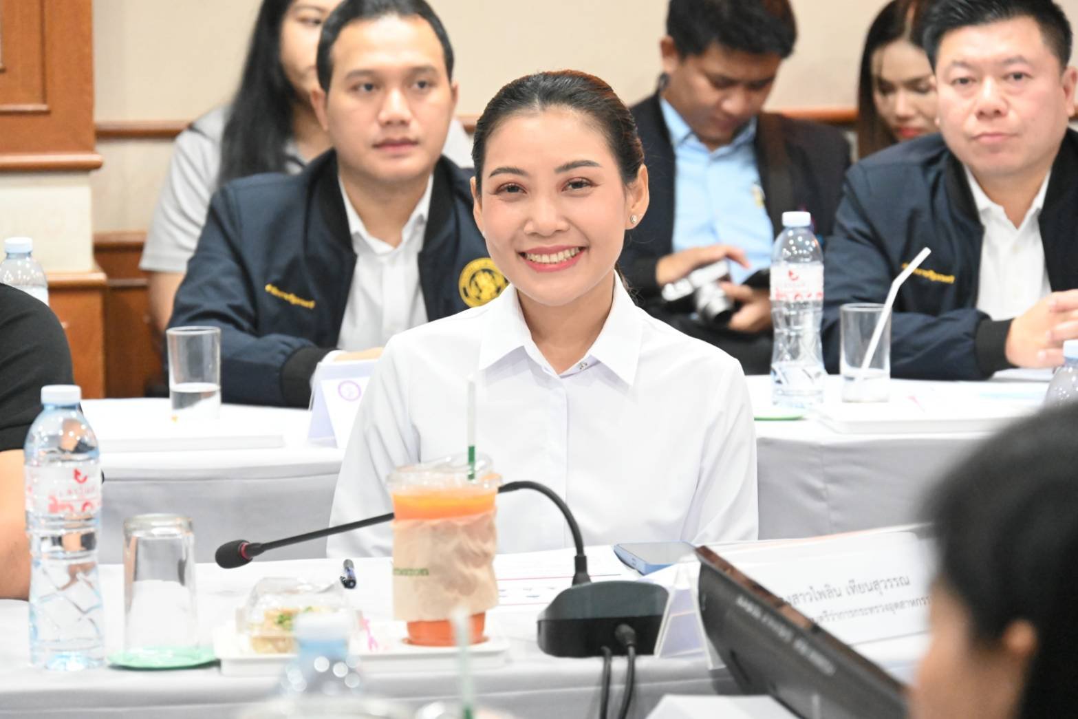 รัฐมนตรีฯ พิมพ์ภัทรา ลงพื้นที่เมืองชล เร่งพัฒนาอุตสาหกรรมสู่เมืองเศรษฐกิจชั้นนำอาเซียน