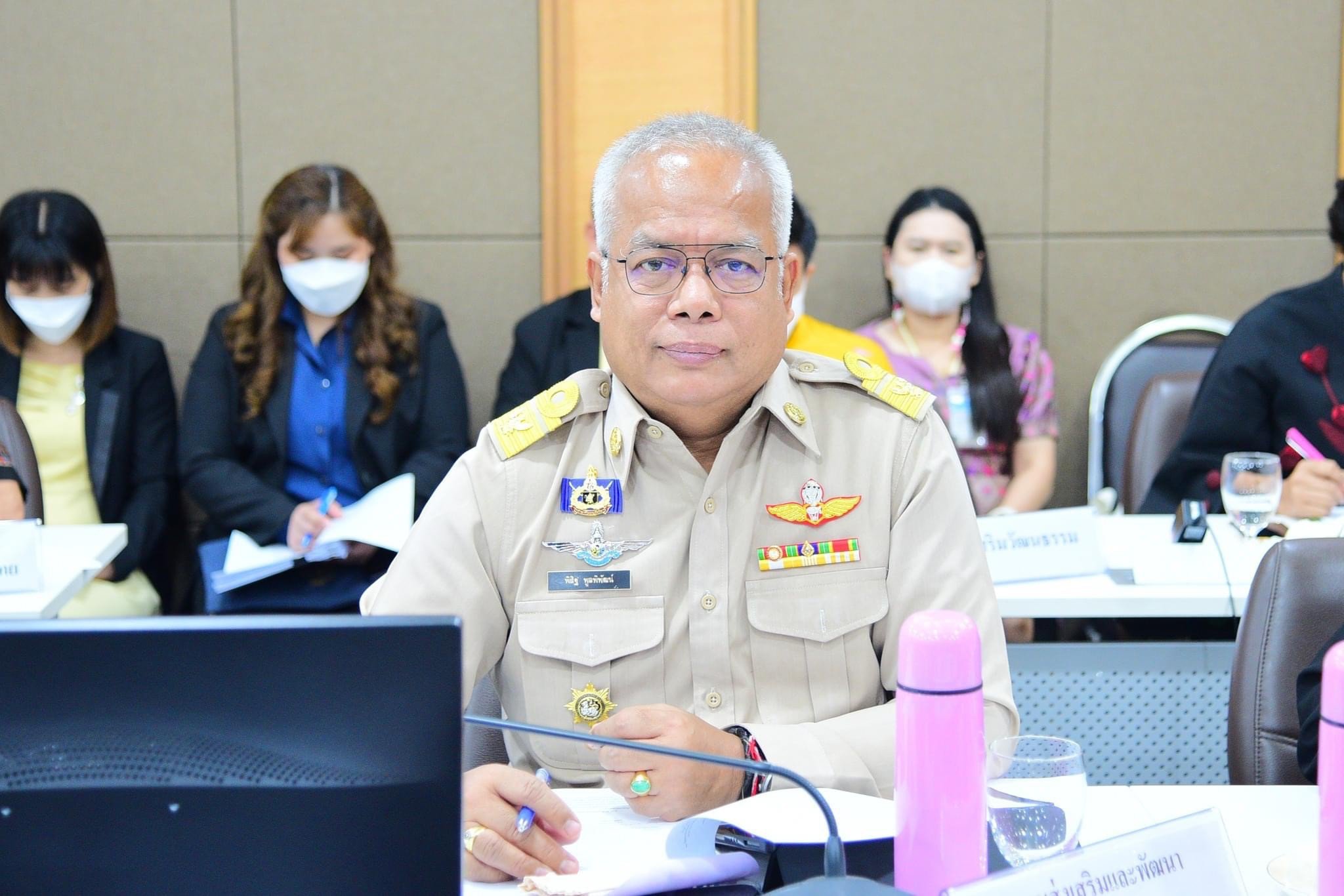 "ลสล.ประเทือง" ร่วมประชุมเตรียมการดำเนินงาน วันสตรีสากล ประจำปี 2567