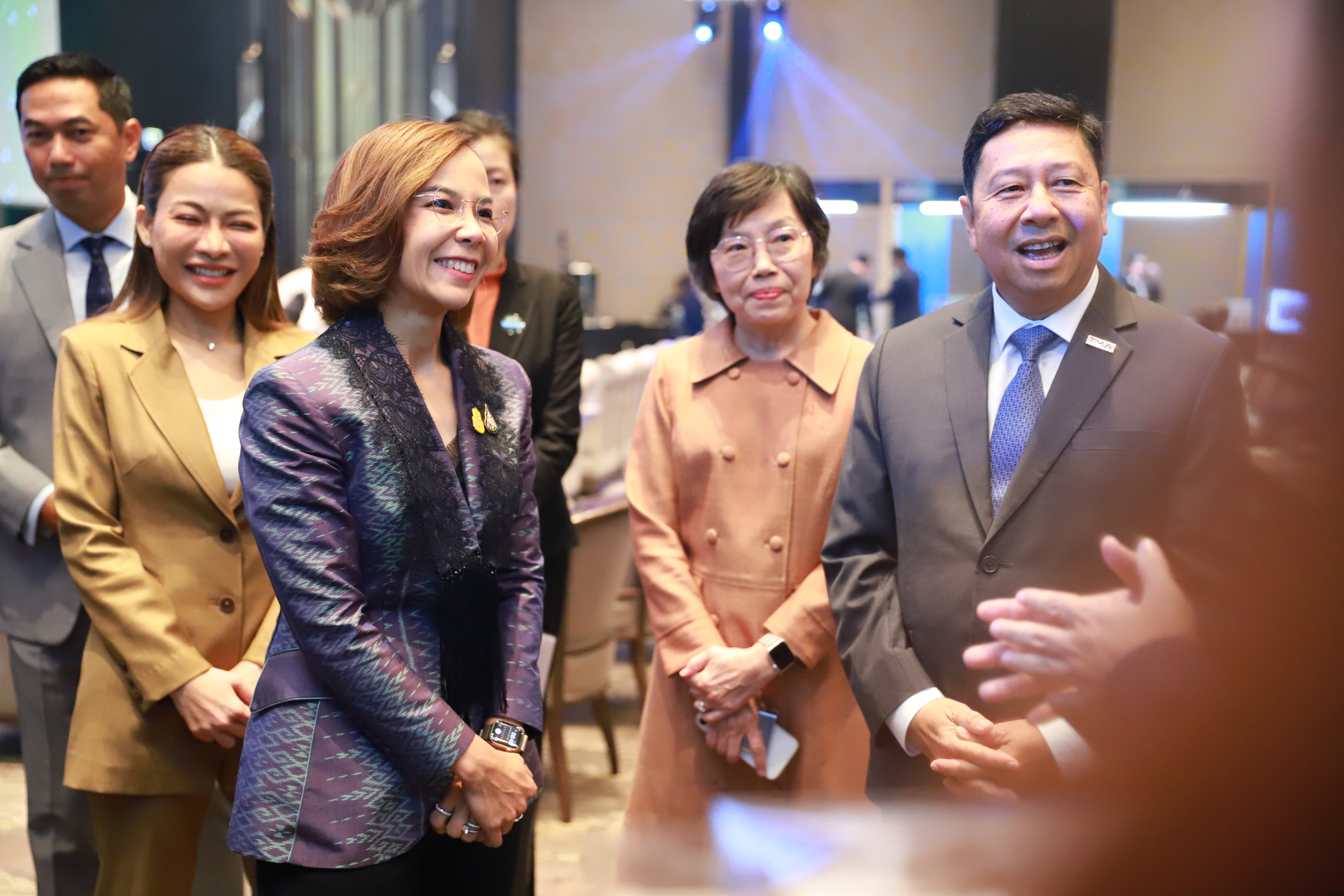 รมว.พิมพ์ภัทรา ชื่นชมอุตสาหกรรมไทย ปรับตัวแข่งขันดีขึ้น 3 อันดับ