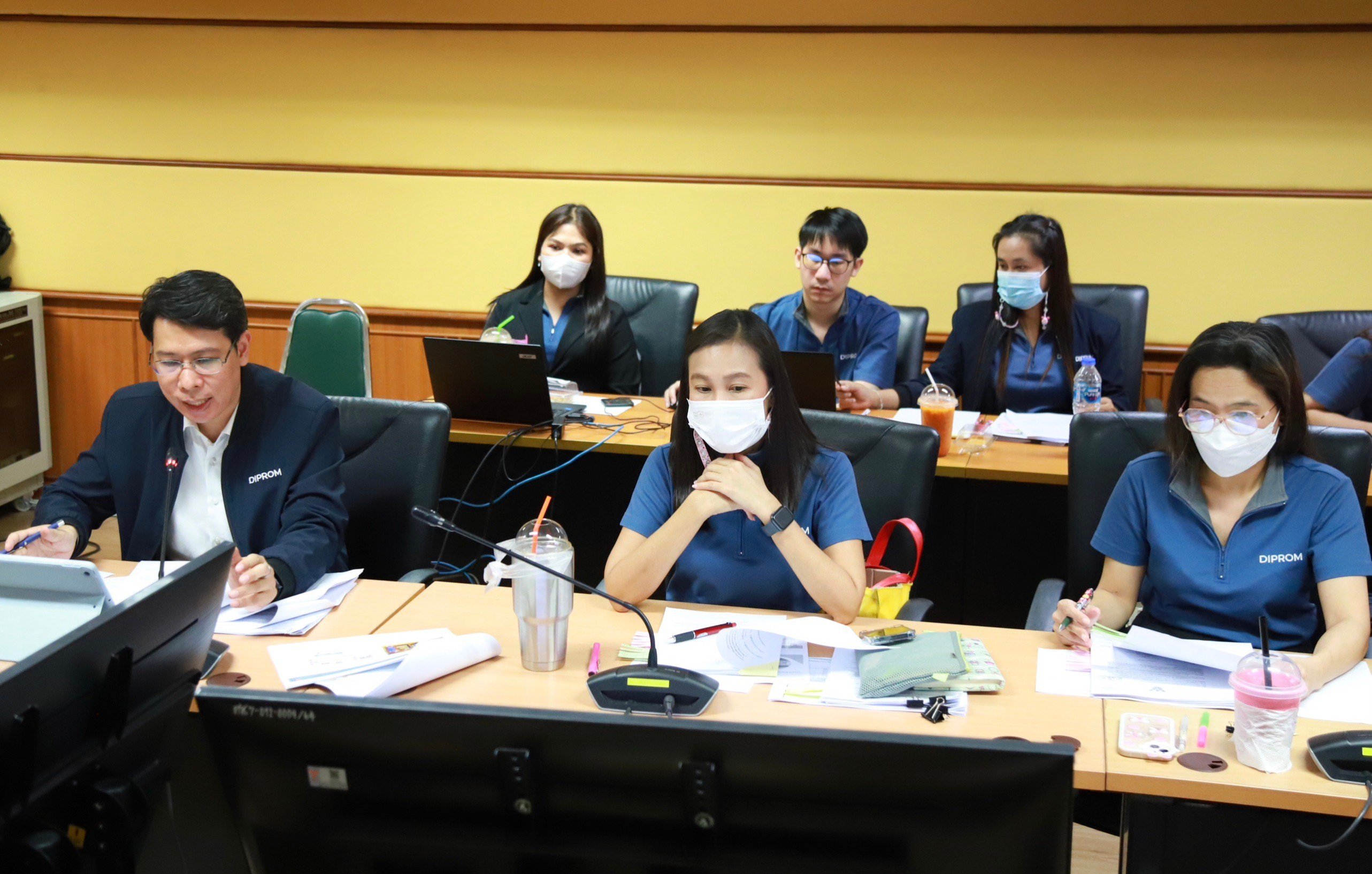 "ดีพร้อม" ประชุมคณะกรรมการข้อมูลข่าวสารฯ เตรียมเข้าร่วมประเมินศูนย์ข้อมูลข่าวสารราชการโดดเด่นปี 67