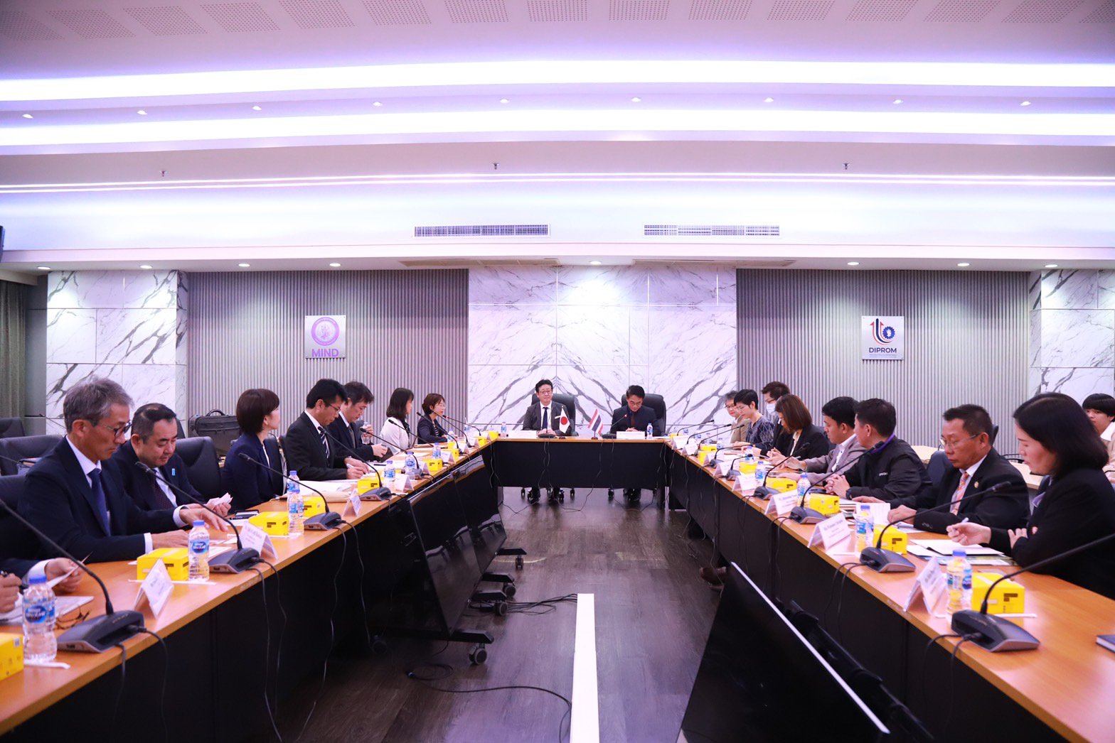 "ดีพร้อม" ต้อนรับคณะจังหวัดโคจิ ประเทศญี่ปุ่น หารือแนวทางการต่อยอดความร่วมมือด้านเศรษฐกิจและอุตสาหกรรม