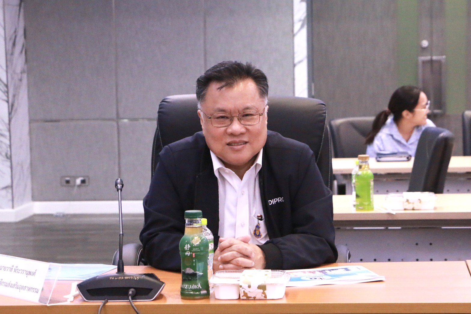 "ดีพร้อม" จัดประชุมวิพากษ์ประเมินผลงานปี 66 พร้อมกำหนดทิศทางการส่งเสริมและพัฒนา SME ในอนาคต