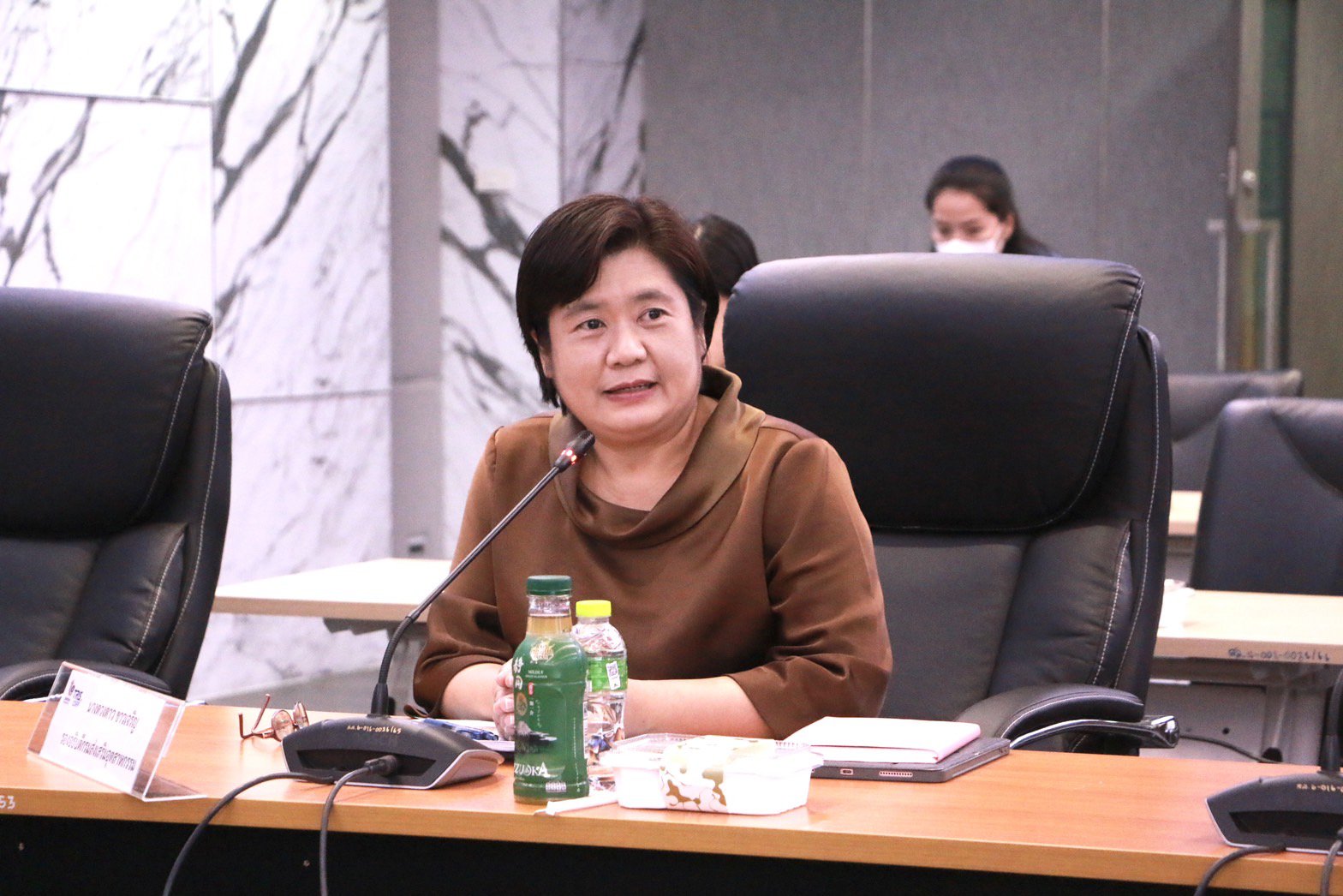 "ดีพร้อม" จัดประชุมวิพากษ์ประเมินผลงานปี 66 พร้อมกำหนดทิศทางการส่งเสริมและพัฒนา SME ในอนาคต