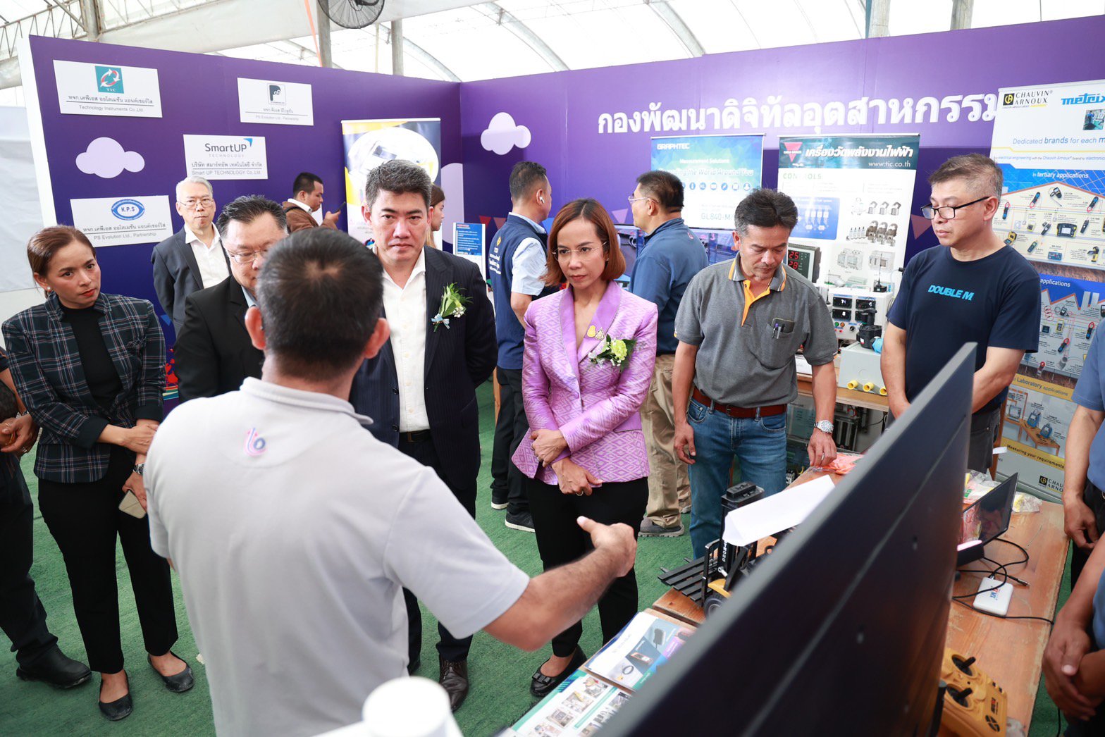 รัฐมนตรีฯ พิมพ์ภัทรา บุกเมืองคอน เปิดอุตสาหกรรมแฟร์ เมืองใต้ 2023 กระตุ้นเศรษฐกิจภาคใต้