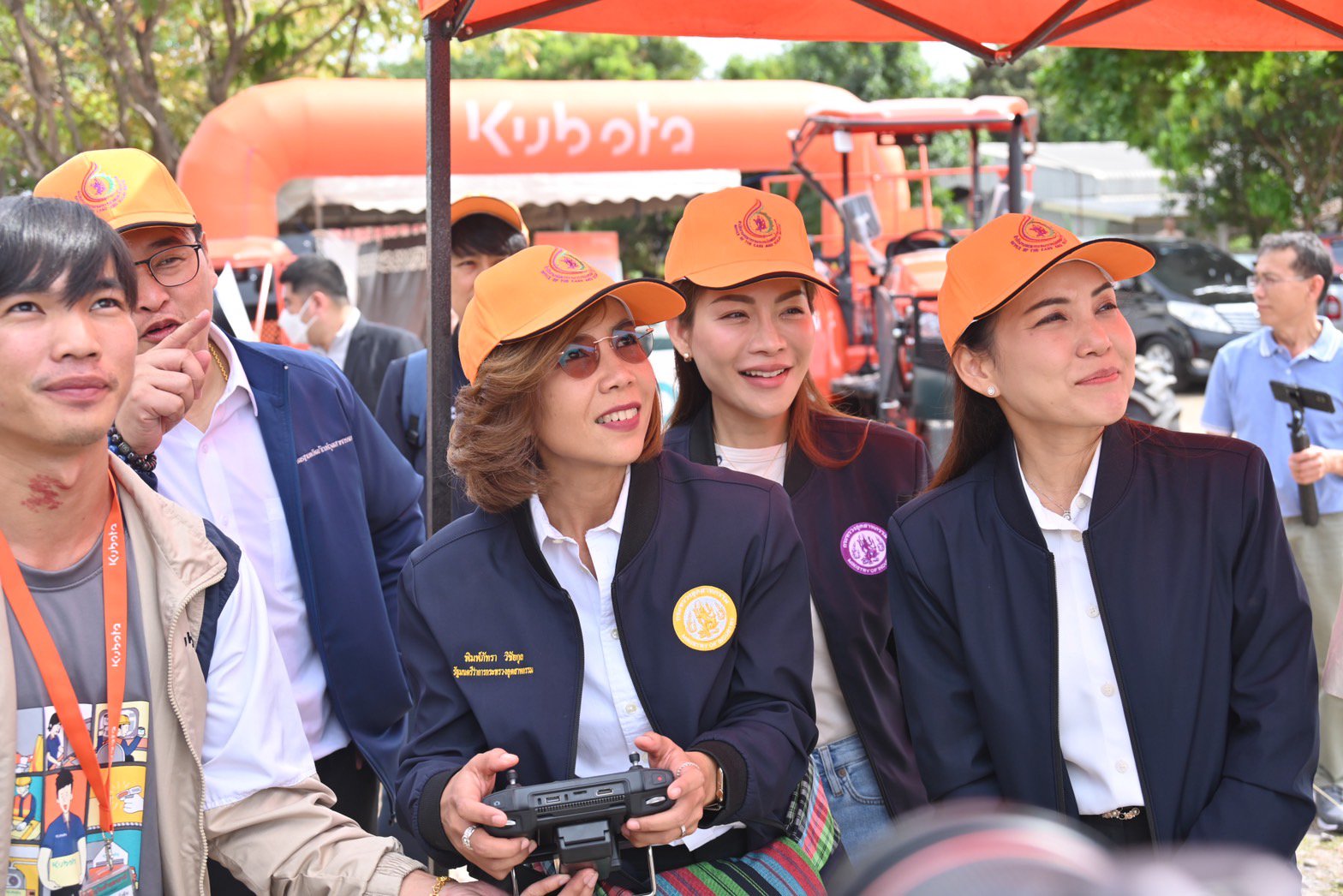 รัฐมนตรีฯ พิมพ์ภัทรา ลงพื้นที่ตรวจเยี่ยมและพบปะสมาคมกลุ่มชาวไร่อ้อยภาคตะวันออกเฉียงเหนือ จ.อุดรธานี