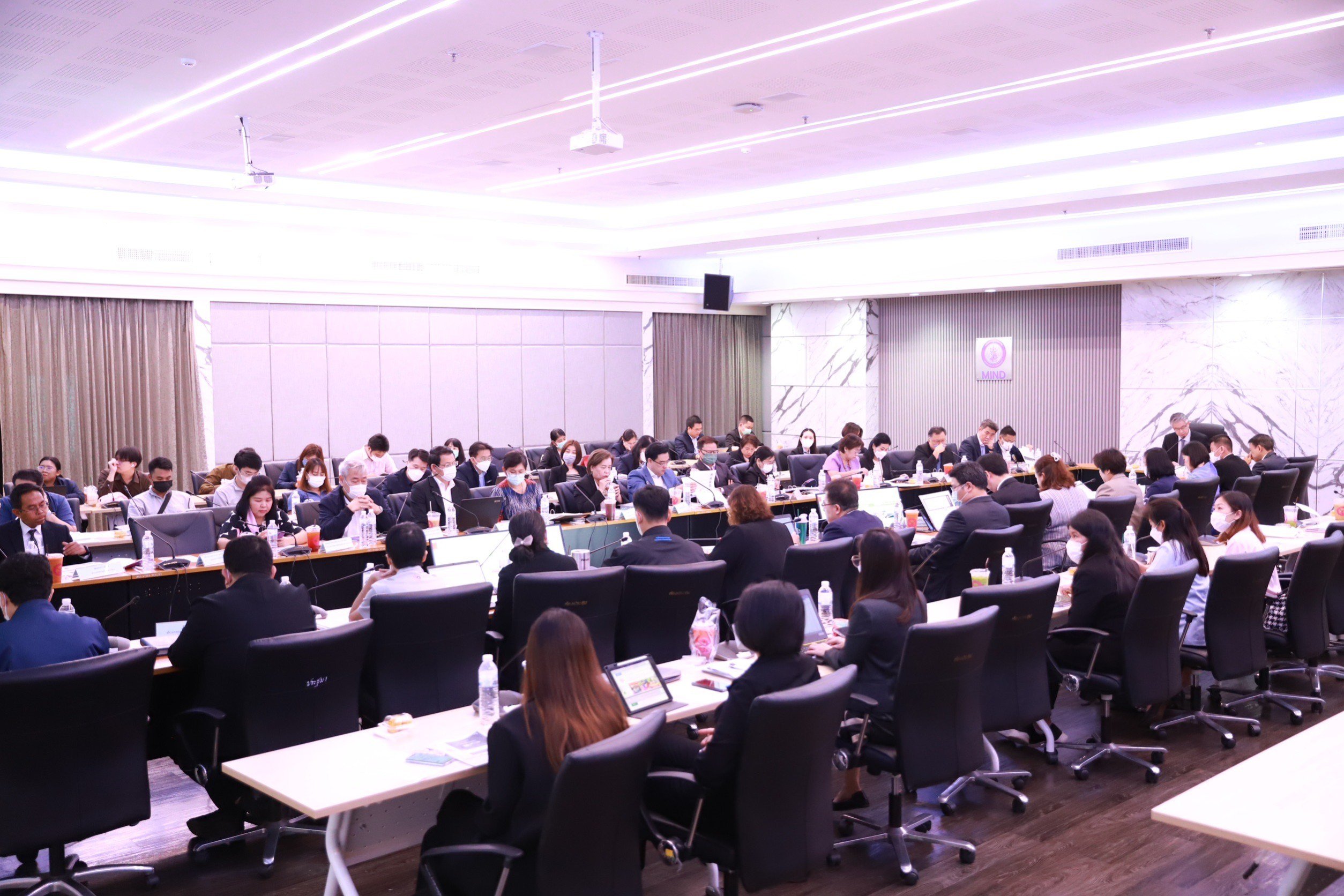 “ปลัดณัฐพล” ระดมทีมคณะกรรมการจัดงานอุตสาหกรรมฯ เตรียมความพร้อมจัดงานมอบรางวัลอุตฯ ต้นปี 2567