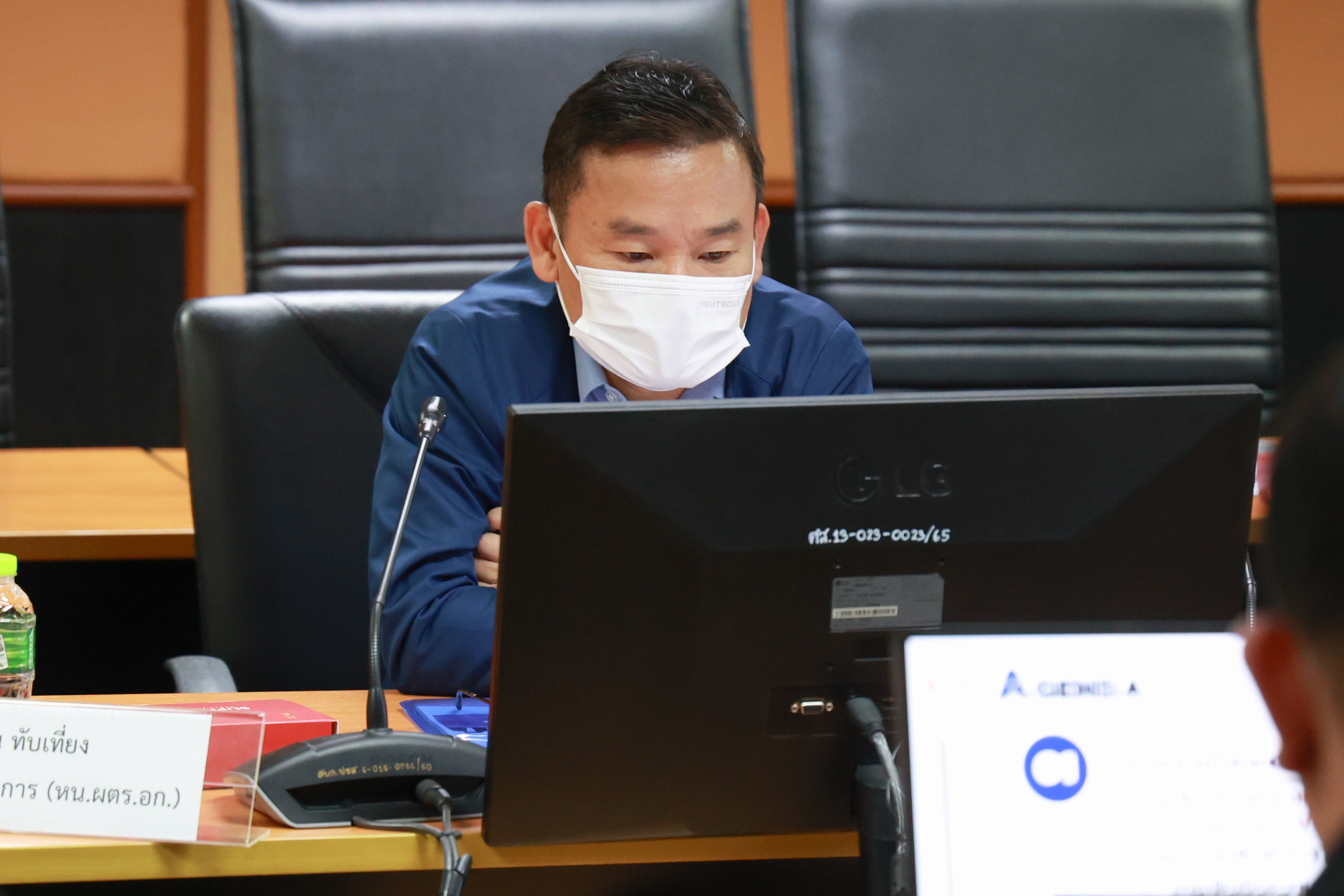 "อธิบดีภาสกร" ต้อนรับ ค.ต.ป.อก. ประชุมติดตามความก้าวหน้า 2 โครงการของดีพร้อม