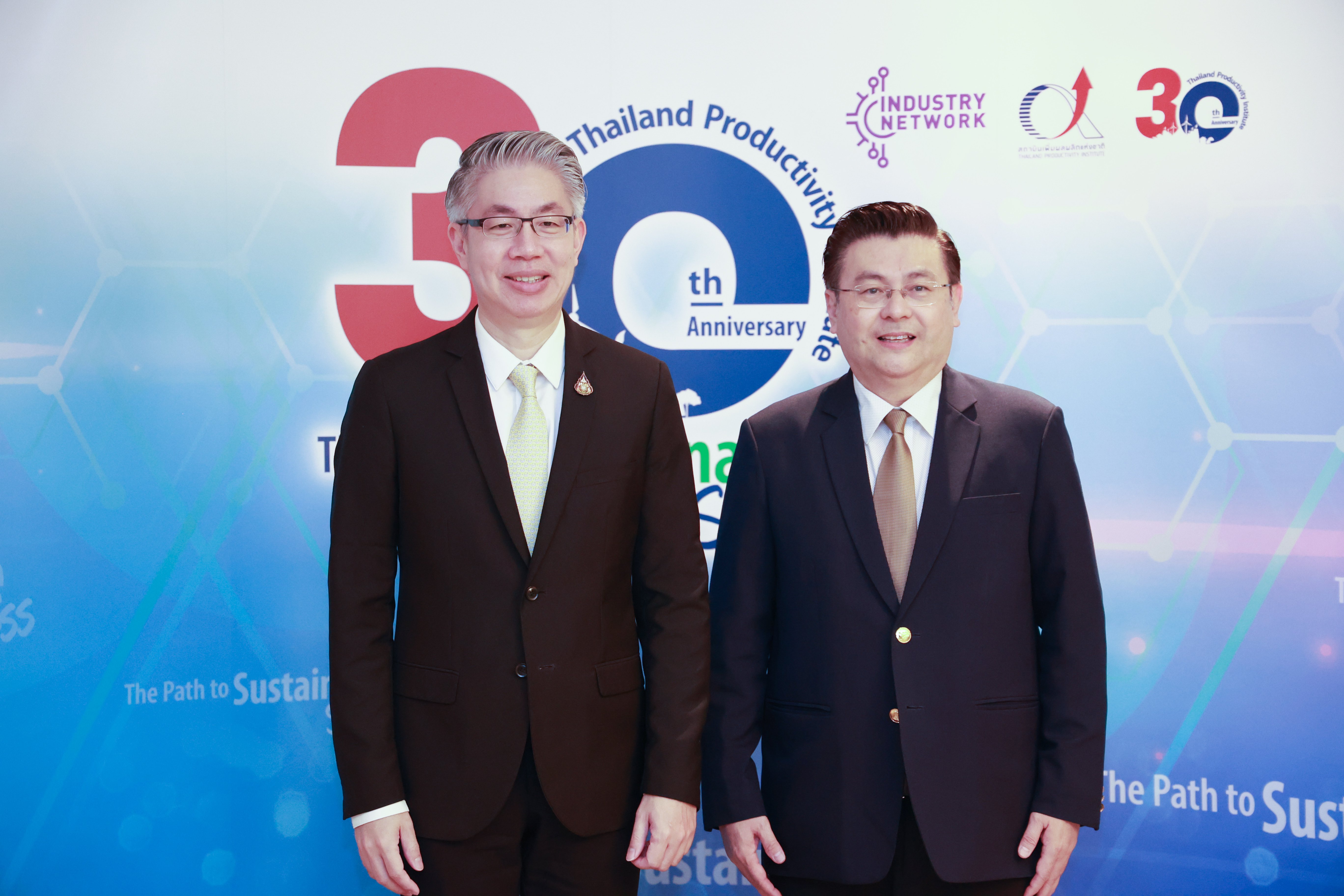 ปลัดฯ ณัฐพล กล่าวปาฐกถาพิเศษเปิดงาน Thailand Productivity Forum 2024 ร่วมยินดี ครบรอบ 30 ปีสถาบันเพิ่มผลผลิตแห่งชาติ เน้นย้ำผลิตภาพคือหัวใจในการขับเคลื่อนเศรษฐกิจของประเทศ