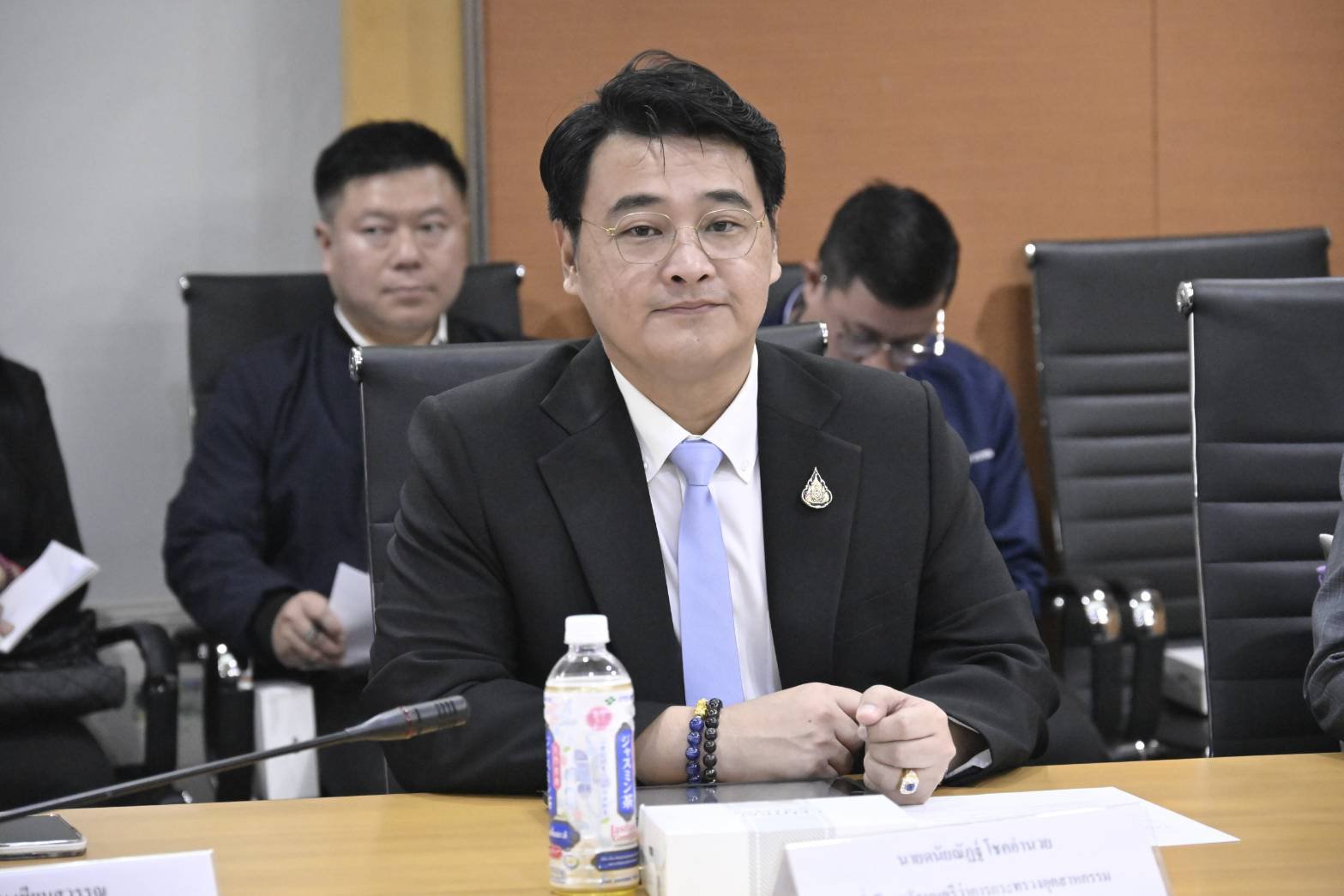 รัฐมนตรีฯ พิมพ์ภัทรา หารือผู้บริหาร อก. ติดตามการดำเนินงานพร้อมเร่งกำหนดมาตรการสนับสนุน PM 2.5 และเน้นย้ำการจัดกิจกรรมเฉลิมพระเกียรติ พระบาทสมเด็จพระเจ้าอยู่หัว เนื่องในโอกาสมหามงคลเฉลิมพระชนมพรรษา 6 รอบ 28 กรกฎาคม 2567