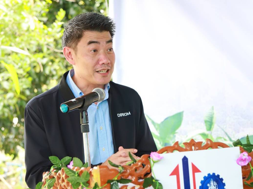 “รมว.พิมพ์ภัทรา” เดินหน้าชุมชนเปลี่ยน RESHAPE THE AREA ประเดิมเปิดศูนย์แปรรูปสมุนไพรยาเส้น เมืองนครศรี โมเดลต้นแบบเสริมแกร่งเศรษฐกิจฐานราก