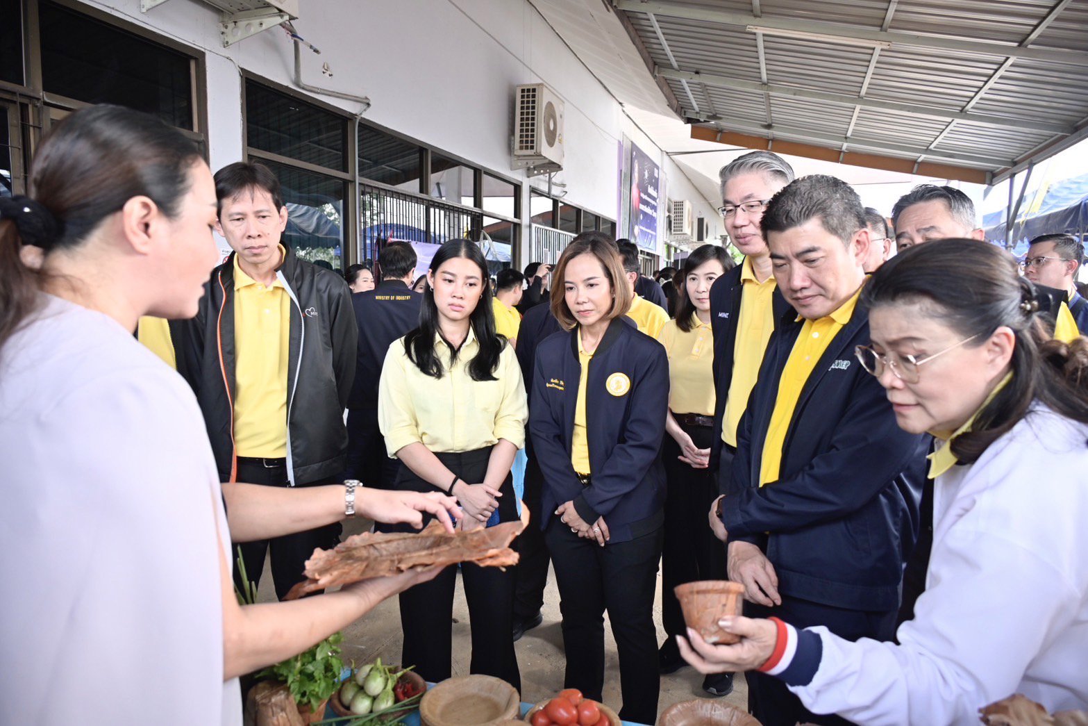“พิมพ์ภัทรา” แอ่วเมืองเหนือ เยือนถิ่นล้านนา ลุยยกระดับผลิตภัณฑ์ชุมชน สร้างรายได้เพิ่ม
