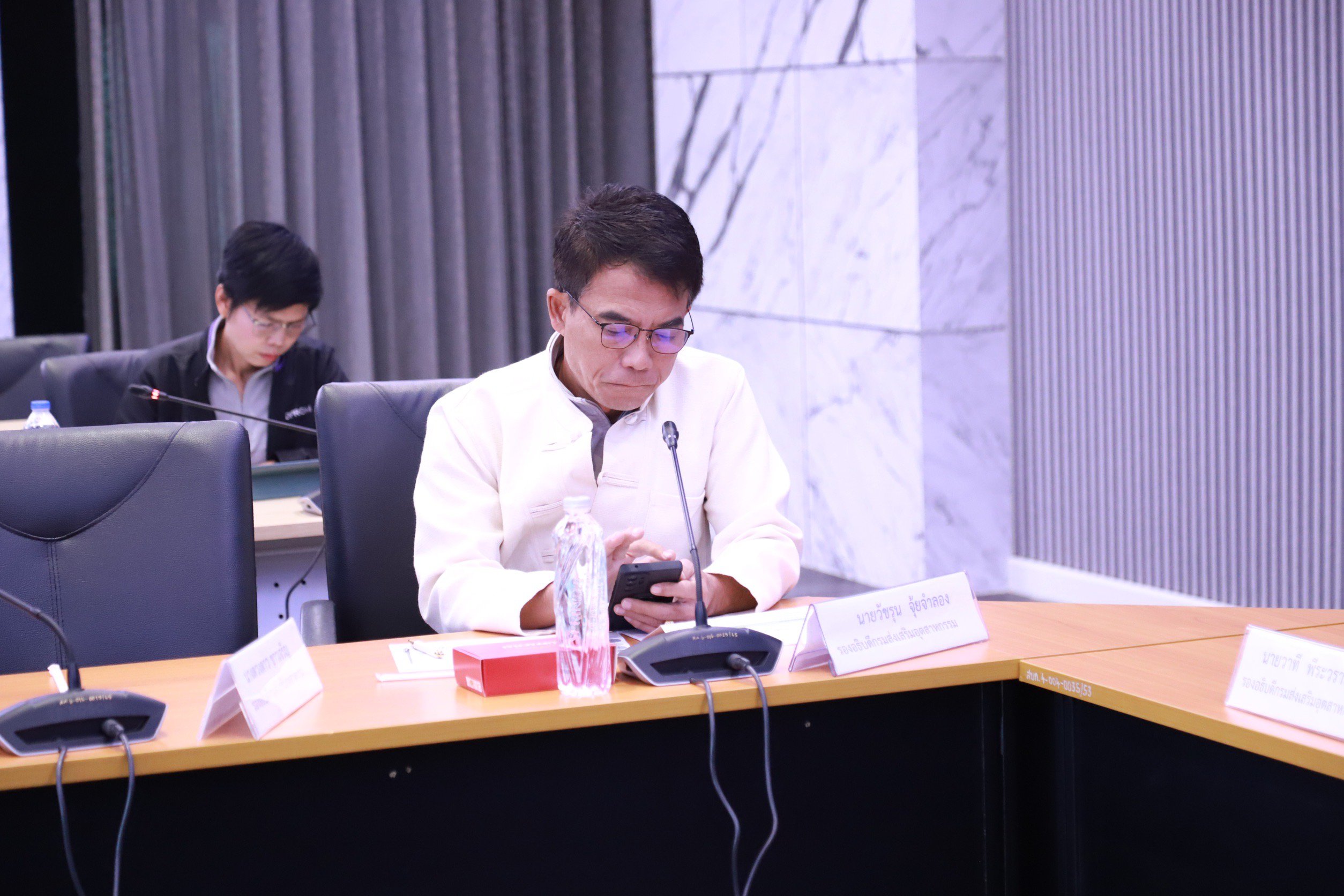 ดีพร้อม ประชุมชี้แจงกรอบทิศทางการจัดสรรงบฯ ปี 67
